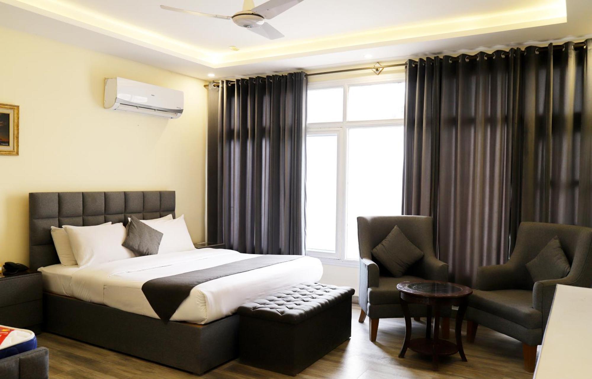 Hilltop Hotel, Hunza Karimabad  Ngoại thất bức ảnh